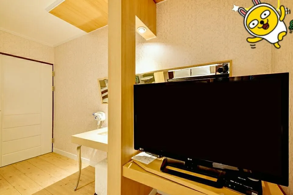 Busan Songdo Venice Hotel 2*,