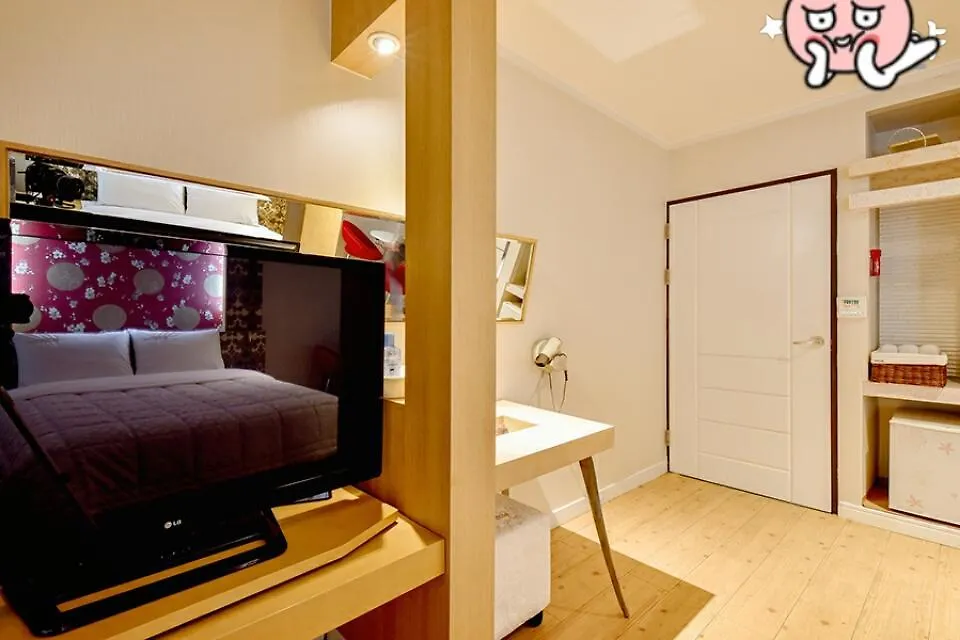 Busan Songdo Venice Hotel 2*,